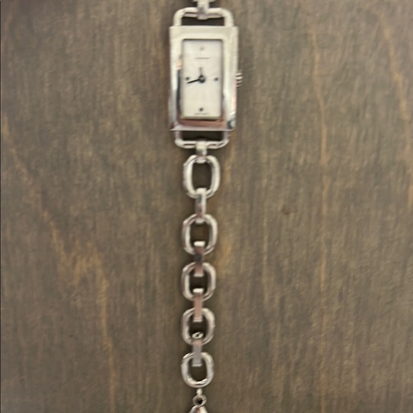 Coach Silver Chain Link Women's Watch - Picture 1 of 2